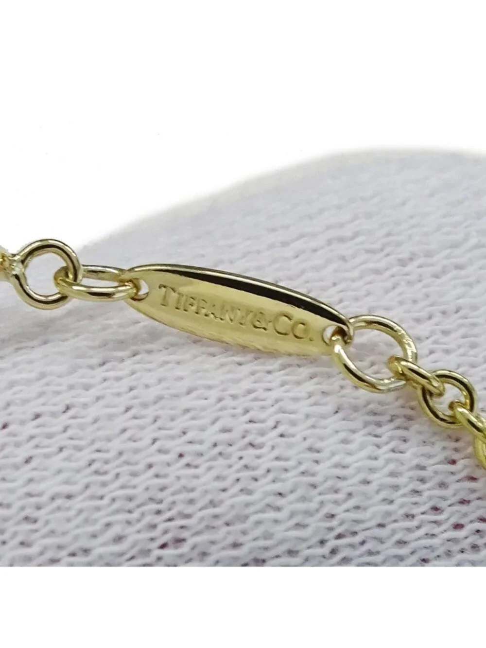 Tiffany & Co Bracelet Elsa Peretti Open Heart Yellow Gold Polished